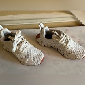 Reebok Women’s Zig sneakers